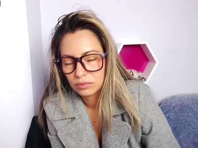 Скріншоти передачі emilly-h