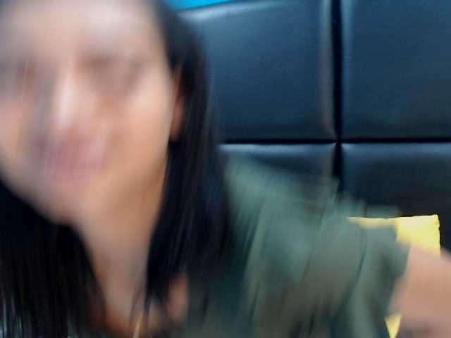 Скріншоти передачі EmillyWilliam