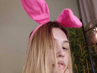 Еротичний відеочат EmiLovMur