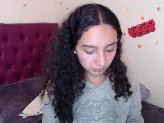 Скріншоти передачі Emily08