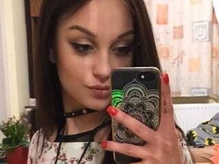 Еротичний відеочат EmilyBabe