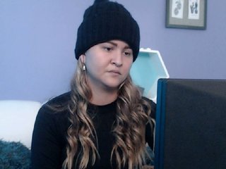 Скріншоти передачі emilyjonesx