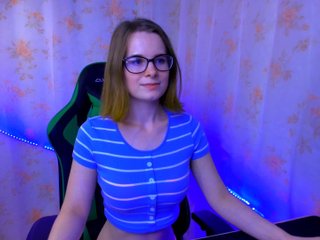 Скріншоти передачі EmilyKissy