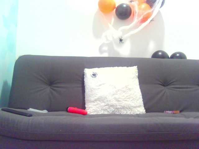 Скріншоти передачі EmilyParkers