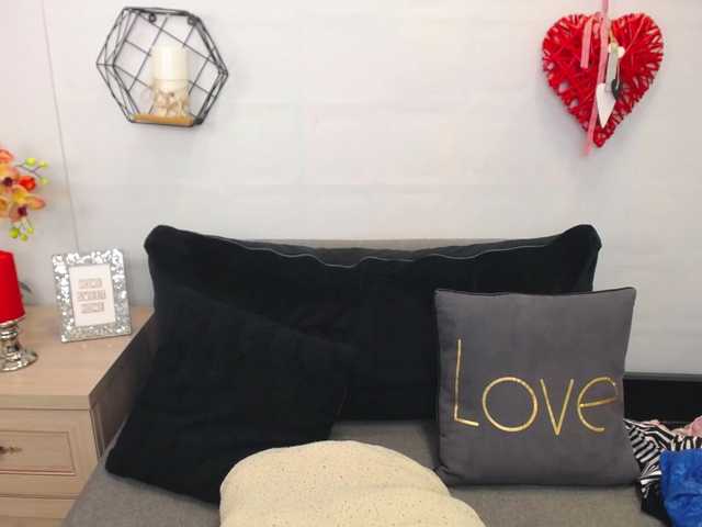 Скріншоти передачі EmilyQueen