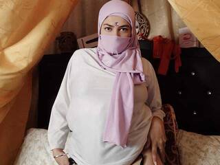 Еротичний відеочат emiralove99