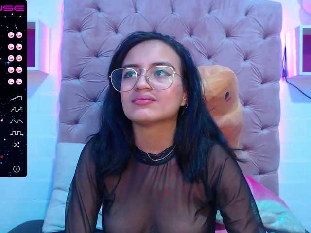 Фотографії Emma-i SHOW SQUIRT 283 tokens left - - LUSH CONTROL 60TK 1MIN, Make me suffer with the vibrations :hot