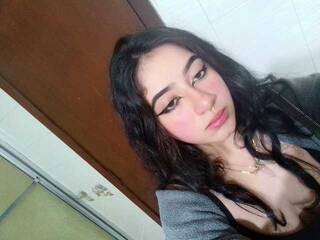 Еротичний відеочат emma-smit