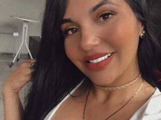 Еротичний відеочат EmmaDiamond