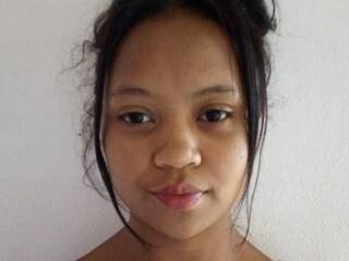 Еротичний відеочат Emmalatueuse