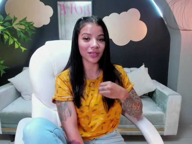Скріншоти передачі EmmaRussellx