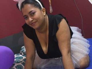 Еротичний відеочат emmax69x