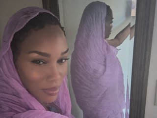 Еротичний відеочат EmpressTeyamo