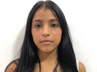 Еротичний відеочат emyll01