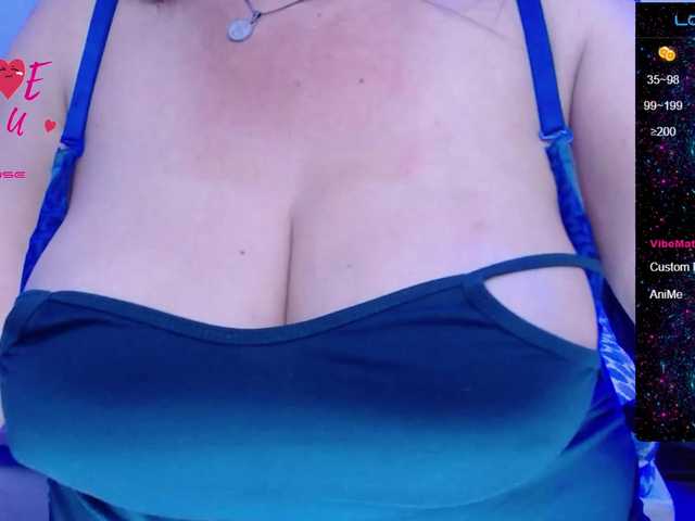 Фотографії esmeraldamilf ❤️​Welcome ​to ​my ​room❤ ​Use ​my ​TIPMENU -​It'​s ​active! ​​Tip ​​of ​​pleasure ​​11, ​​33 ​​and ​​99❤ #milf #mature #bigboobs #squirt #latina❤ Play with my tits squirt