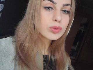 Еротичний відеочат evaajuicy