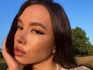 Еротичний відеочат EvaBaldwin