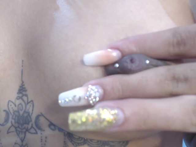 Скріншоти передачі evalovely