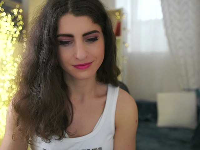 Скріншоти передачі EVALOVIA