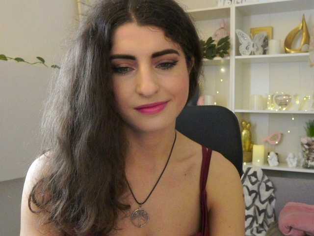 Скріншоти передачі EVALOVIA