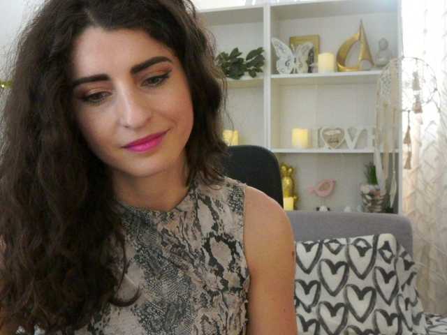 Скріншоти передачі EVALOVIA