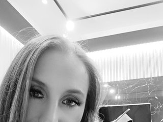 Еротичний відеочат EvelynFantasy