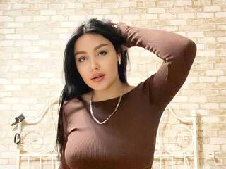 Еротичний відеочат FancySelfishGirl