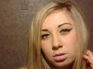 Еротичний відеочат fanialla