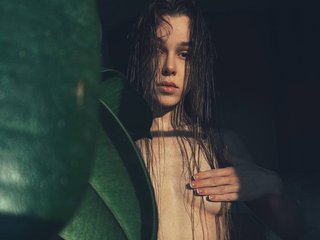 Еротичний відеочат FemaleJesus1