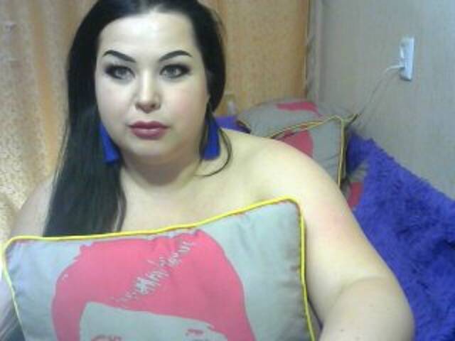 Скріншоти передачі MayamiHot