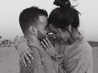 Еротичний відеочат FirstTime69