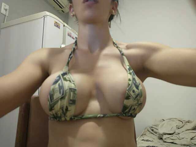 Скріншоти передачі flexqueen