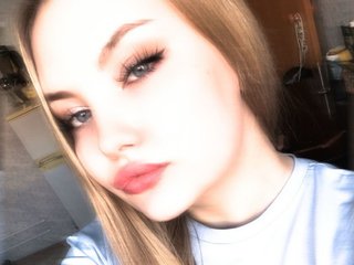 Еротичний відеочат FloraFairy