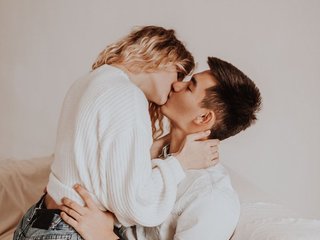 Еротичний відеочат FlowerNBlade