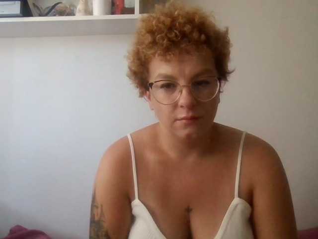 Скріншоти передачі FrancesLovely