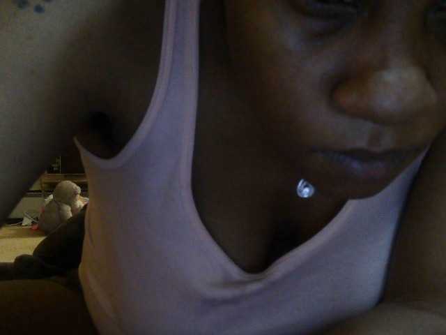 Скріншоти передачі FreakyFeFe