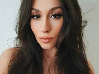 Еротичний відеочат GeorgiaQuinn