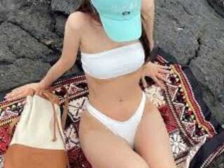 Еротичний відеочат Giiulia