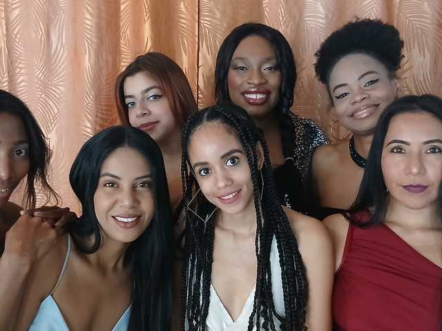 Фото профілю girlsjustwanttohavefun