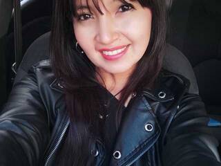 Еротичний відеочат HaileyCross