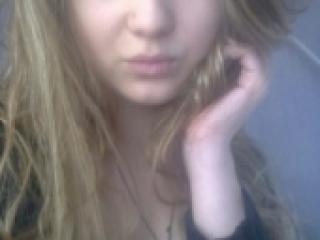 Еротичний відеочат haleymoley