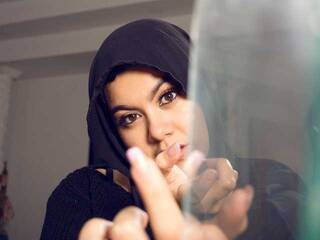 Еротичний відеочат halimabashar