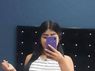 Еротичний відеочат HannaEvanss