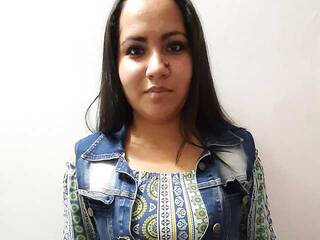 Еротичний відеочат Hanny-cherry