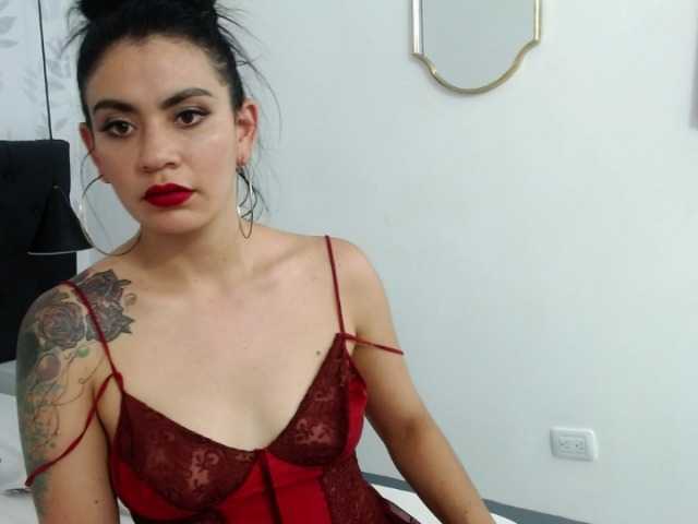 Фотографії HelenaSaphire Hey guys I am feeling some naughty to day and I want to taste you 247