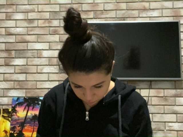 Скріншоти передачі Helgapotakki