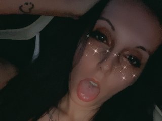 Еротичний відеочат hollyloveu1