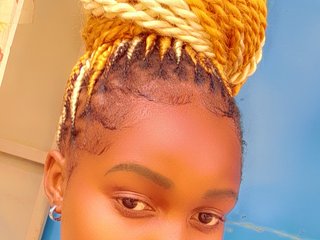 Еротичний відеочат Honey254