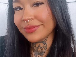 Еротичний відеочат Honeybluee