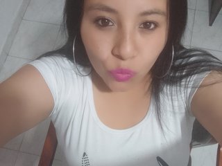 Еротичний відеочат Hot4mommy